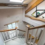 Clare's Near Cartmel - Dog Friendly, Homely, Aga, Log Burners, & Netflix Holiday home *