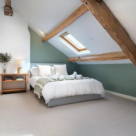 Dom wakacyjny Clare's Near Cartmel - Dog Friendly, Homely, Aga, Log Burners, & Netflix *